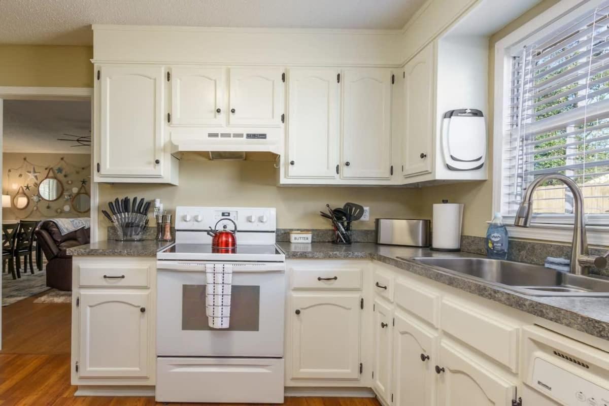 Alabama Get Away Gorgeous Home Location A Near Medical Ctr Tuscaloosa Bagian luar foto
